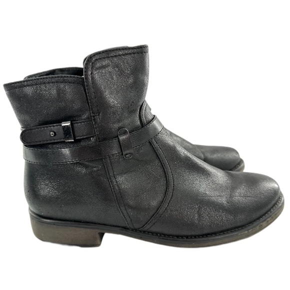 Baretraps womens ankle booties size 10 Saint black faux suede